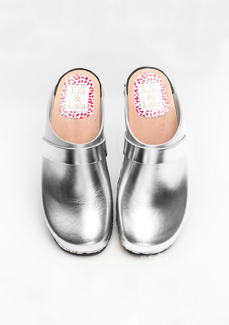 [Color: Silver] A silver leather classic clog with silver strap and a rubber sole. Handmade in Sweden.