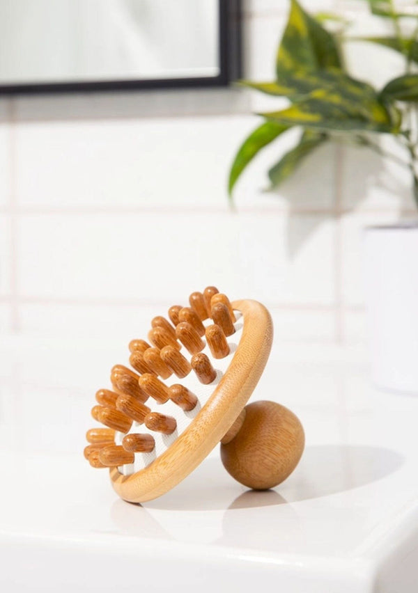 Bamboo Switch Stimulating Scalp Massager