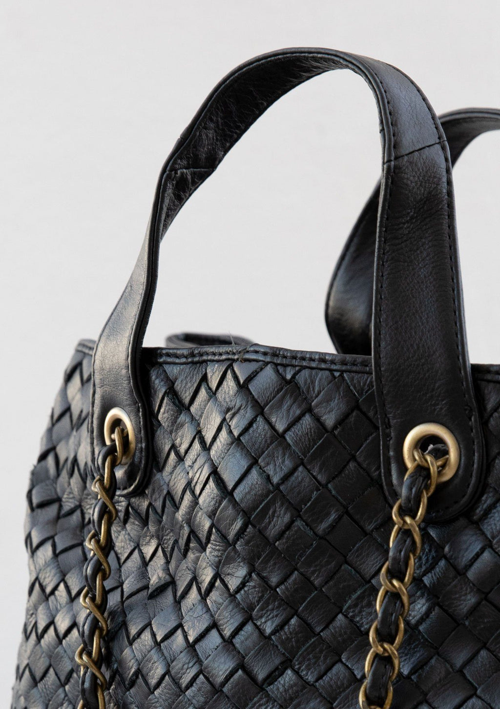 SUPERB Big Purse in Woven Braided Leather