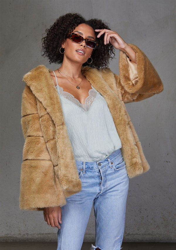 [Color: Camel] Ultra luxe faux fur mink jacket. Featuring a silky lining, an incredibly soft hand feel, and essential side pockets. 