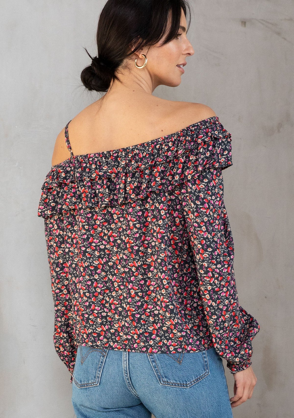 Hotsell Floral Off Shoulder Asymmtrical Top