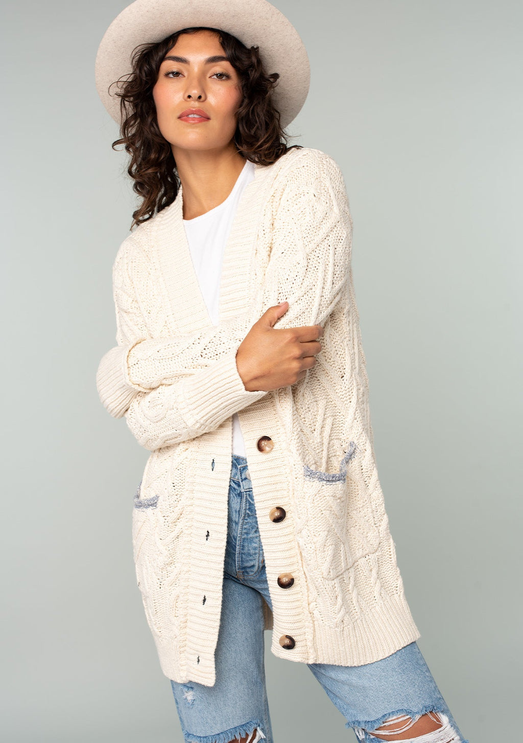 Women\'s Classic Natural Chunky Cable Knit Cardigan LOVESTITCH 