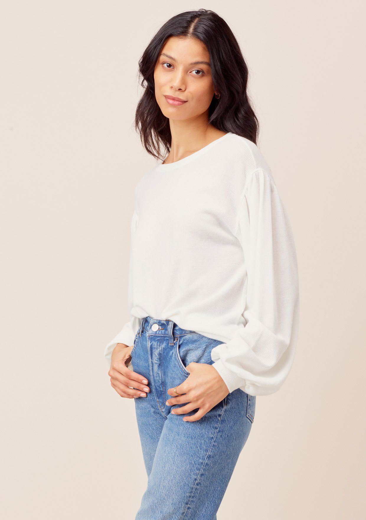 Soft Lightweight Balloon Sleeve Top | LOVESTITCH